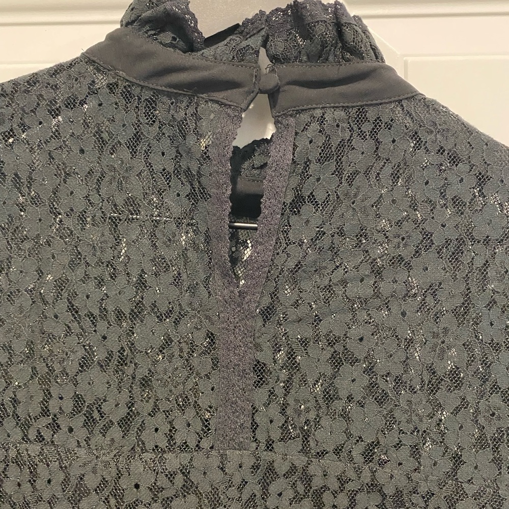 Tuckernuck Rosalee Black Lace Top Women’s Size Small NWT - Picture 6 of 12